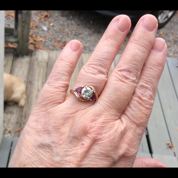 COPY - Moissanite and rhodolite 10k rose gold ring - Picture 3 of 11
